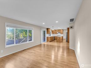 17329 34th Place W, Lynnwood WA 98037