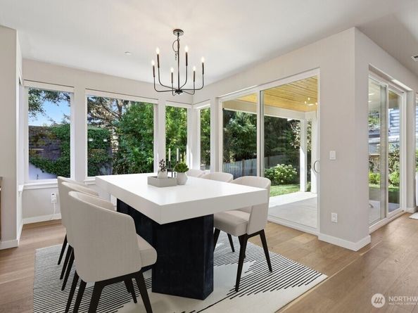 5723 NE 197th Street, Kenmore WA 98028
