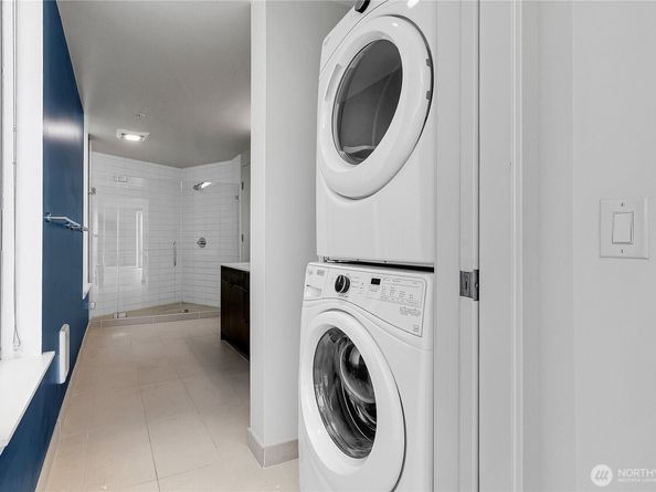 590 1st Avenue 601, Seattle WA 98104