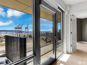 590 1st Avenue 601, Seattle WA 98104