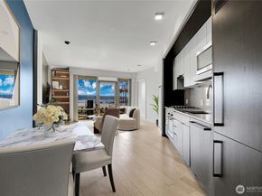 590 1st Avenue 601, Seattle WA 98104