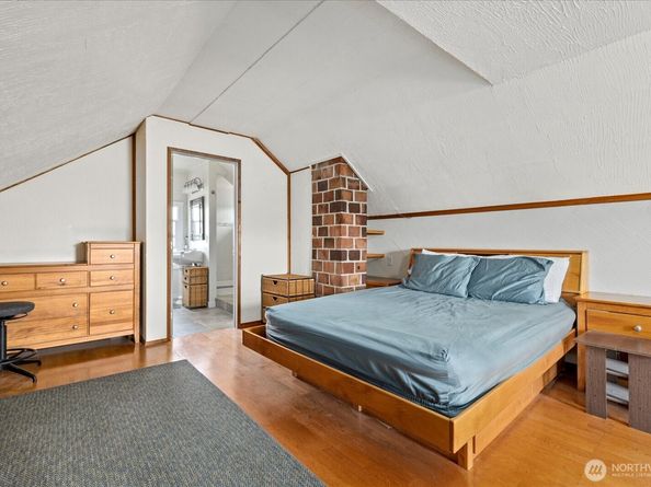 347 NW 52nd Street, Seattle WA 98107