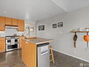 347 NW 52nd Street, Seattle WA 98107