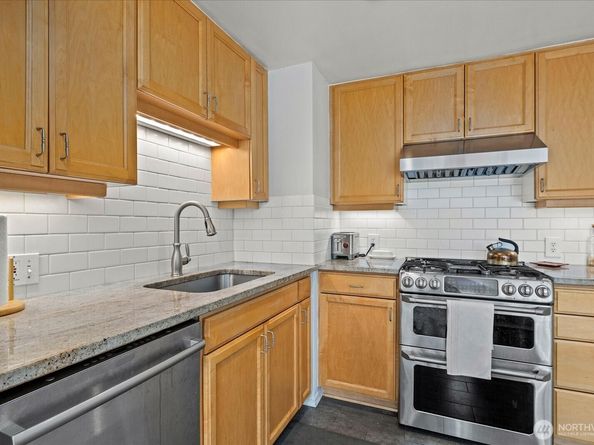 347 NW 52nd Street, Seattle WA 98107