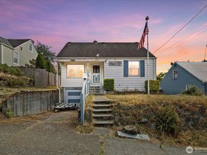 347 NW 52nd Street, Seattle WA 98107