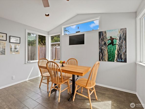 347 NW 52nd Street, Seattle WA 98107