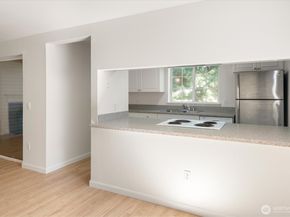 23319 Cedar Way K105, Mountlake Terrace WA 98043