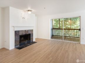 23319 Cedar Way K105, Mountlake Terrace WA 98043