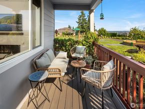 13441 NE 129th Drive, Kirkland WA 98034