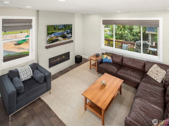13441 NE 129th Drive, Kirkland WA 98034