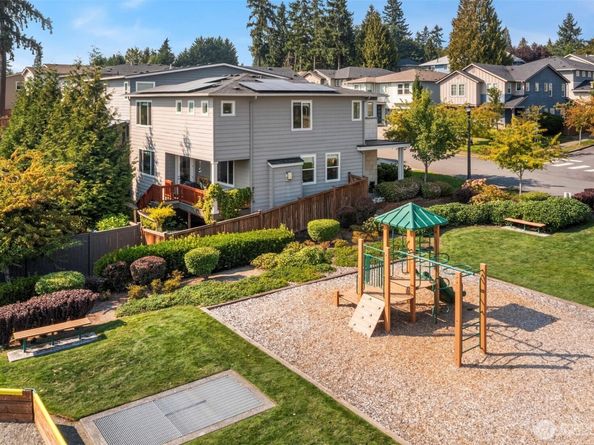13441 NE 129th Drive, Kirkland WA 98034