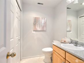 4051 Providence Point Drive SE 2034, Issaquah WA 98029