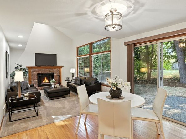 3602 243rd Avenue SE, Sammamish WA 98029