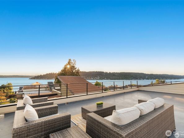 1025 N 36th Street, Renton WA 98056