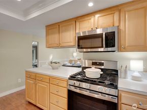 21325 SE 24th Street, Sammamish WA 98075