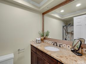 21325 SE 24th Street, Sammamish WA 98075