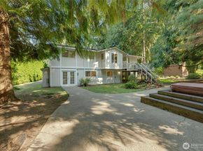 21325 SE 24th Street, Sammamish WA 98075