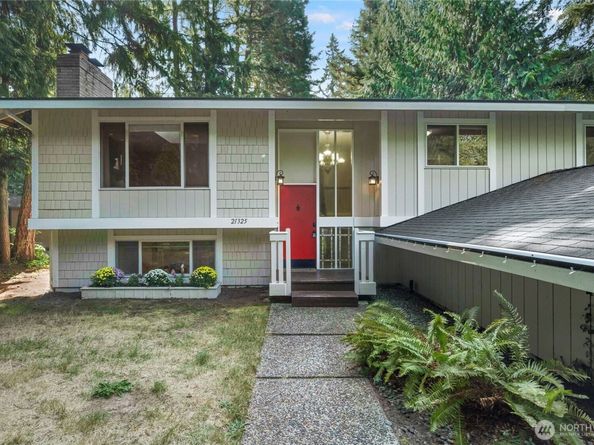 21325 SE 24th Street, Sammamish WA 98075