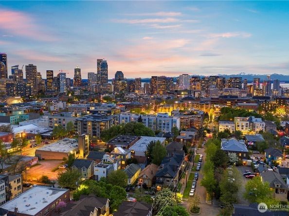 1623 14th Avenue E, Seattle WA 98122
