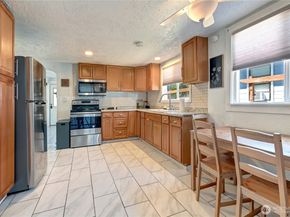 2327 Harrison Avenue, Everett WA 98201