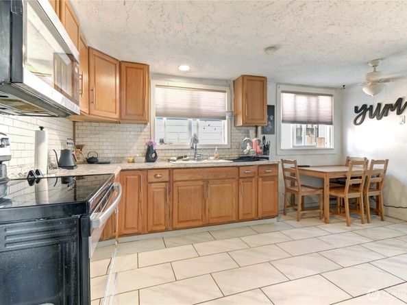 2327 Harrison Avenue, Everett WA 98201