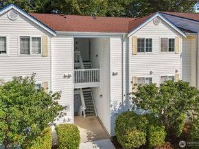 11002 SE Petrovitsky Road F302, Renton WA 98055