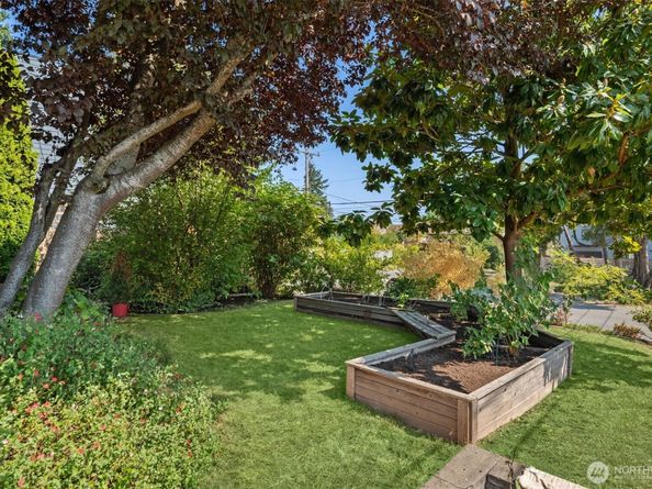 7641 46th Avenue S, Seattle WA 98118