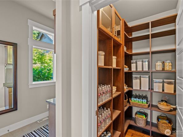 116 12th Avenue, Kirkland WA 98033