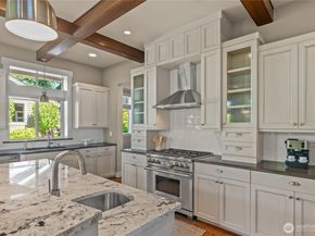 116 12th Avenue, Kirkland WA 98033