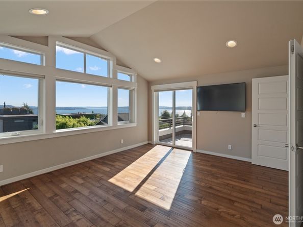 116 12th Avenue, Kirkland WA 98033