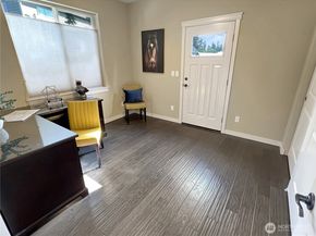4322 186th Street SW, Lynnwood WA 98037