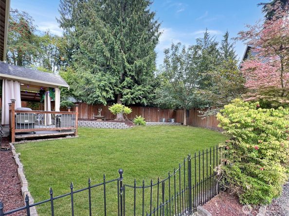 4322 186th Street SW, Lynnwood WA 98037