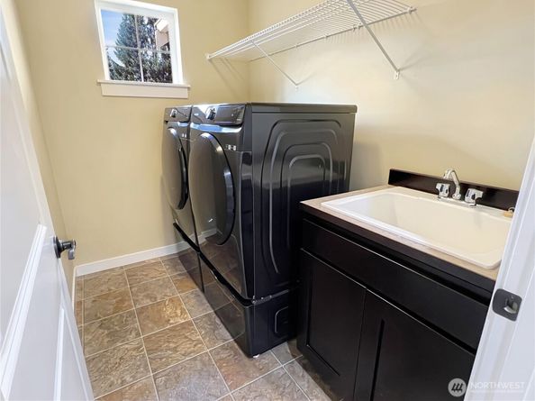 4322 186th Street SW, Lynnwood WA 98037