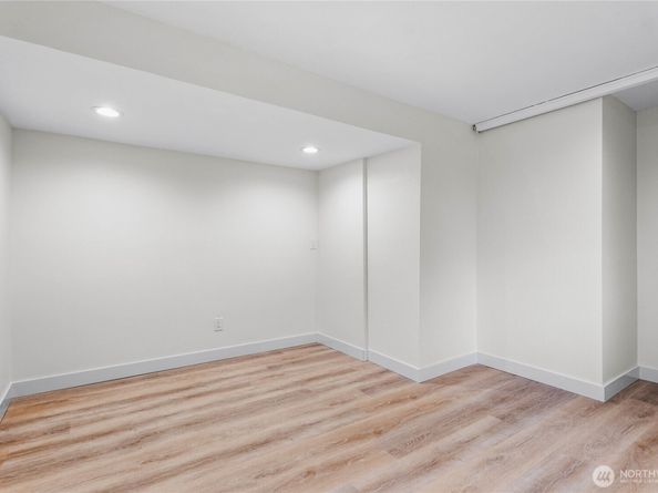 1121 E Guiberson Street, Kent WA 98030