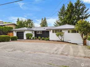 1121 E Guiberson Street, Kent WA 98030