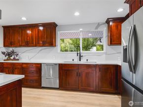 1121 E Guiberson Street, Kent WA 98030