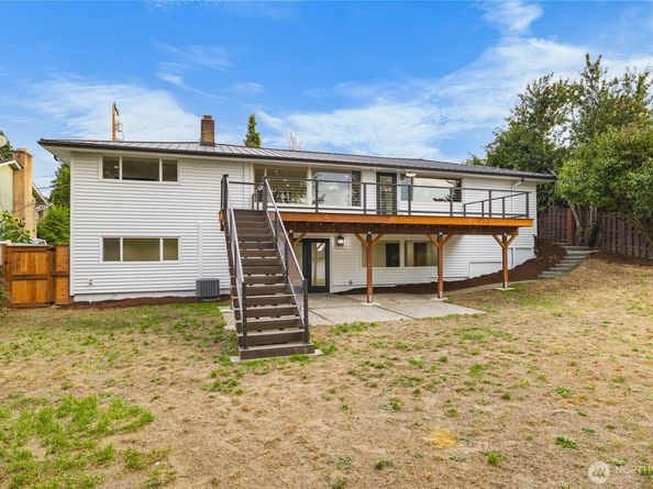 1121 E Guiberson Street, Kent WA 98030