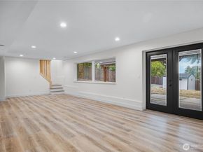 1121 E Guiberson Street, Kent WA 98030