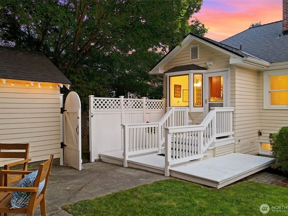 3016 NW 72nd Street, Seattle WA 98117