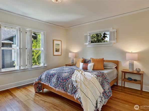 3016 NW 72nd Street, Seattle WA 98117