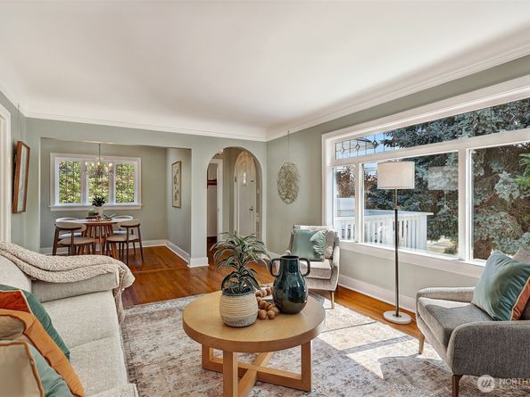 3016 NW 72nd Street, Seattle WA 98117