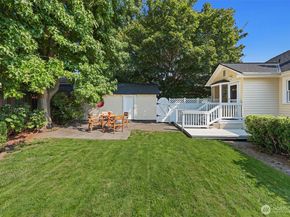 3016 NW 72nd Street, Seattle WA 98117