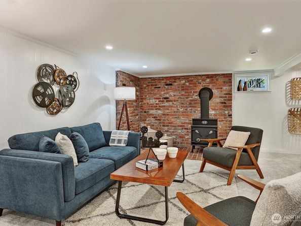 3016 NW 72nd Street, Seattle WA 98117