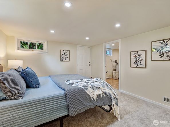 3016 NW 72nd Street, Seattle WA 98117