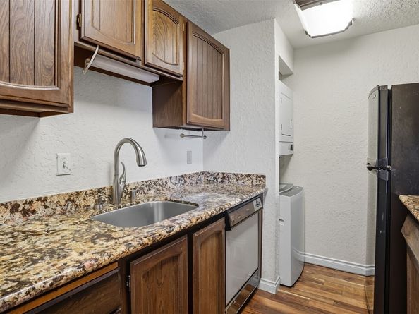 437 Williams Avenue N 201, Renton WA 98057