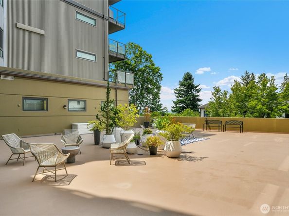 5001 California Avenue SW 212, Seattle WA 98136