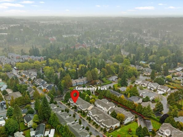 4126 214th Street SW C, Mountlake Terrace WA 98043