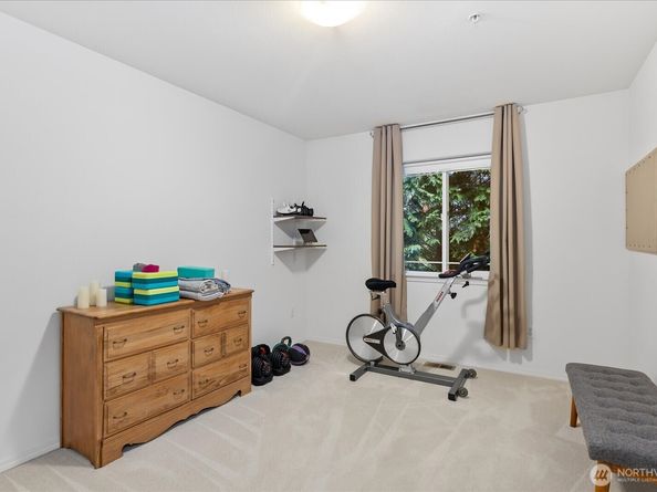 4126 214th Street SW C, Mountlake Terrace WA 98043