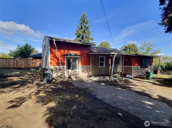 2604 S 122nd Street, Seattle WA 98168
