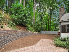 22651 SE 56th Street, Issaquah WA 98029
